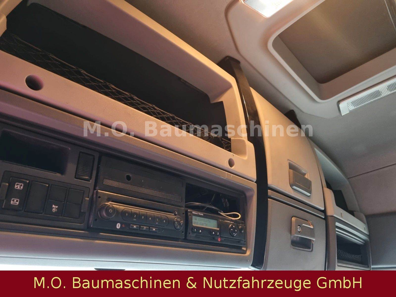 Fahrzeugabbildung Renault C 460 / 4x2  / AC / Euro 5 /Kipphydr./