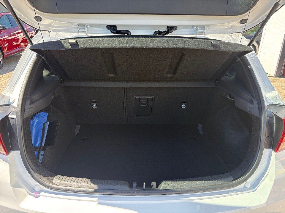 Fahrzeugabbildung Hyundai i30 1.5T 160PS 48V N LINE Assistenzpaket Pano