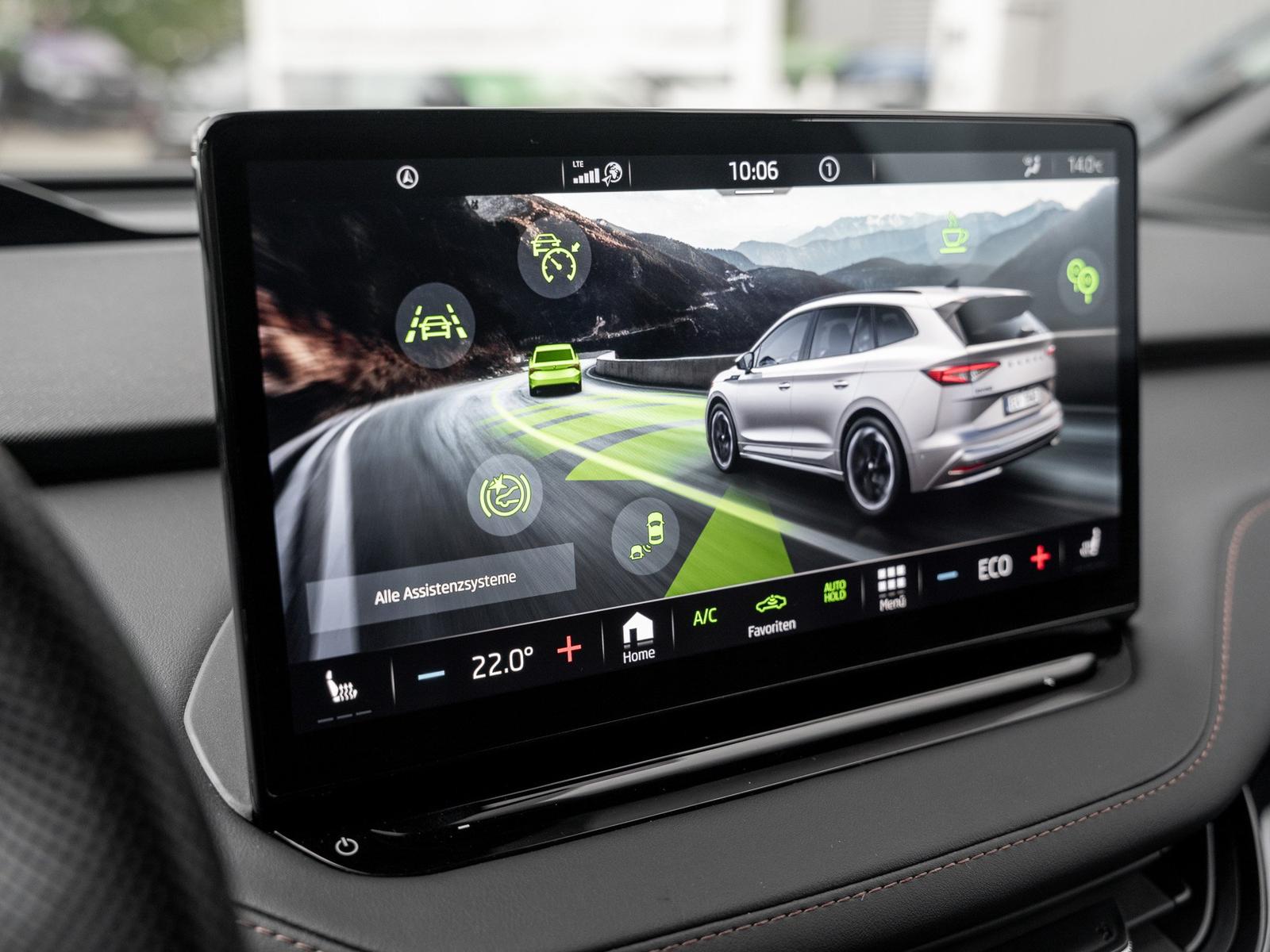 Skoda ENYAQ iV 80x DCC AHK Leder Navi W-Pumpe el.Heck