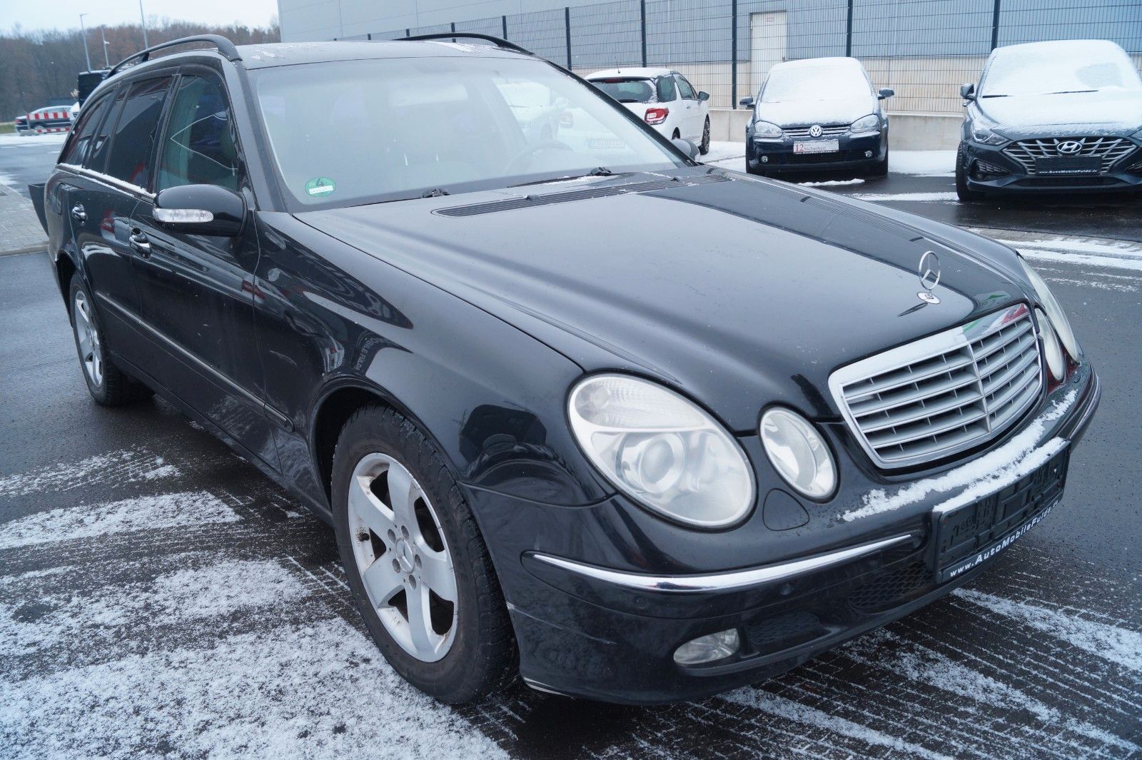 Fahrzeugabbildung Mercedes-Benz E 320 CDI T AVANTGARDE