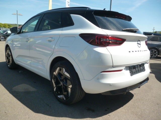 Grandland 5-tg. 1,6 PI-Hybr. 4x4 Automatik GS-e
