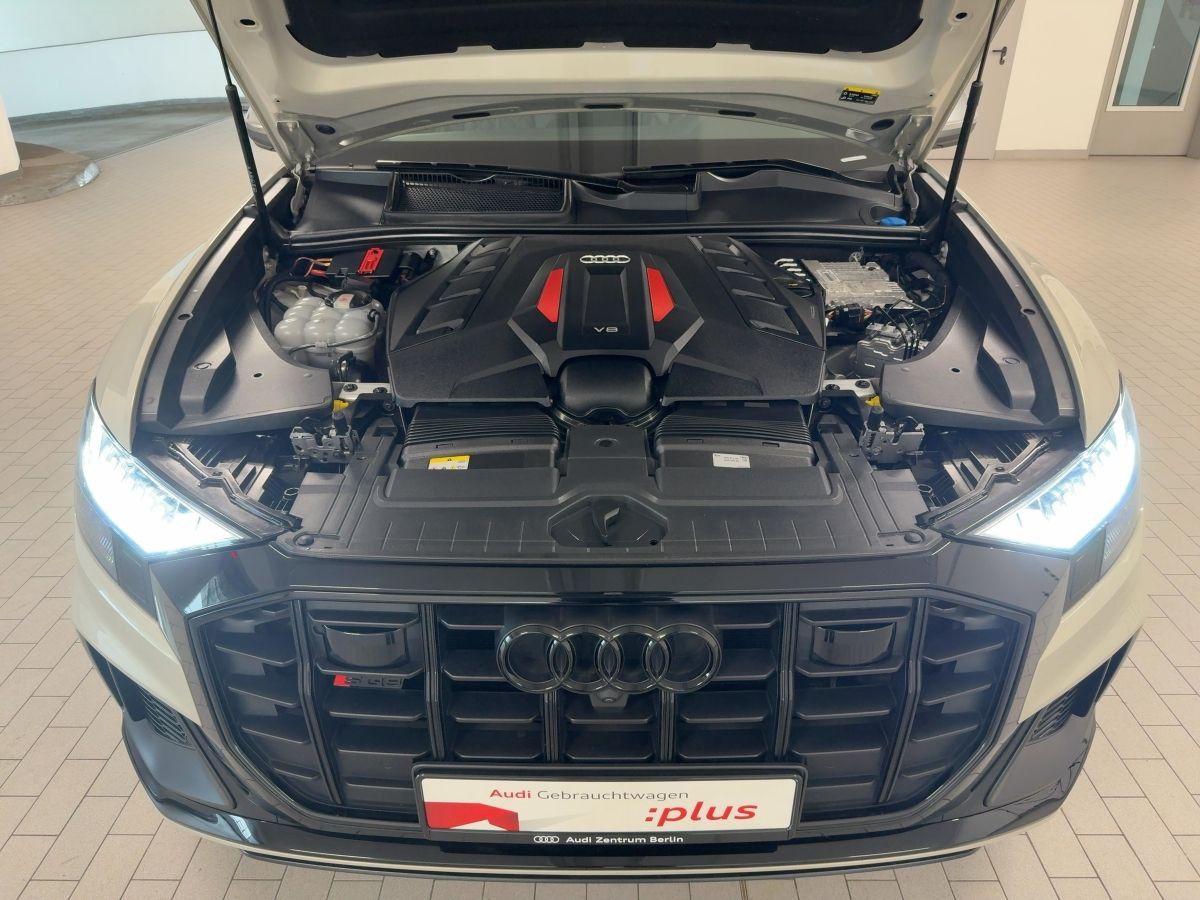 Audi SQ8 - Bild 22