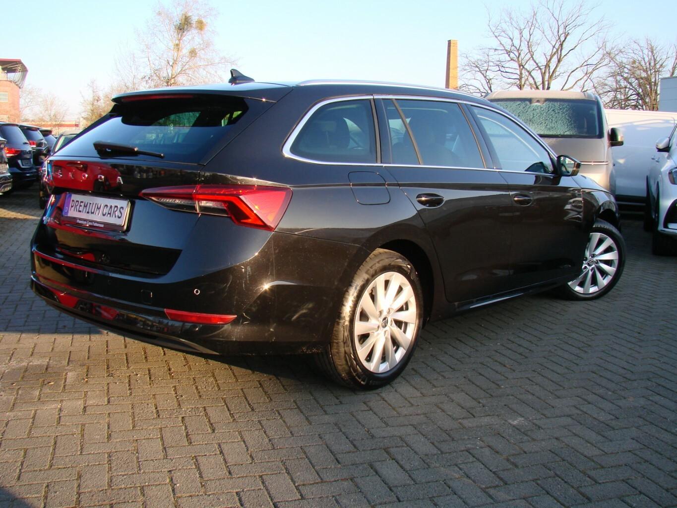 Skoda Octavia 2.0TDI Selection LED Tempomat Spurhaltea