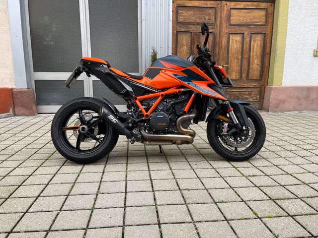 KTM 1290 Super Duke R SC Poject im KUNDENAUFTRAG