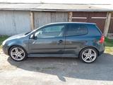 Volkswagen Golf 5  1.4 Comfortline 