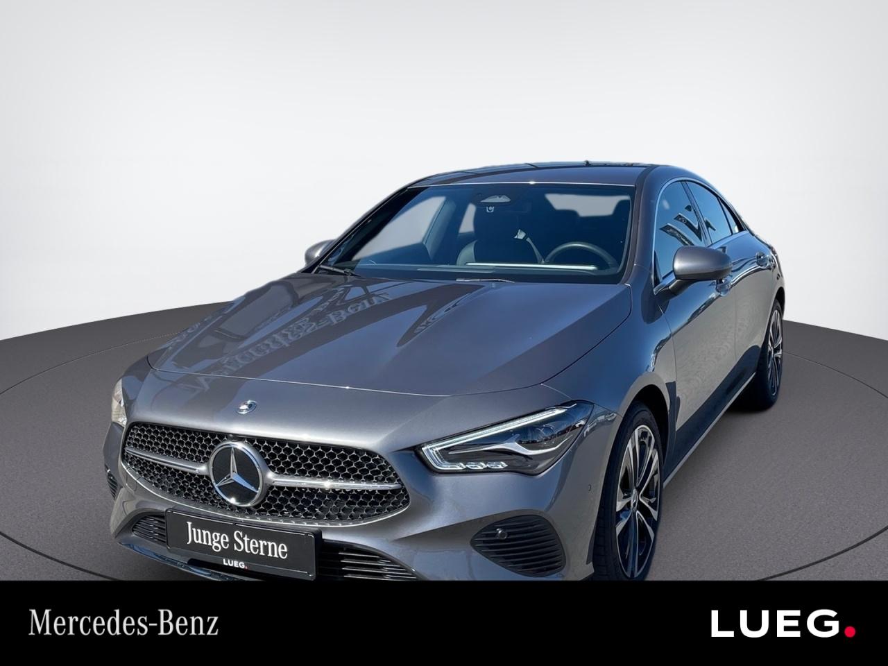 Mercedes-Benz CLA 180 PROGRESSIVE+RÜCKFKAM+LENKRHZ+LED