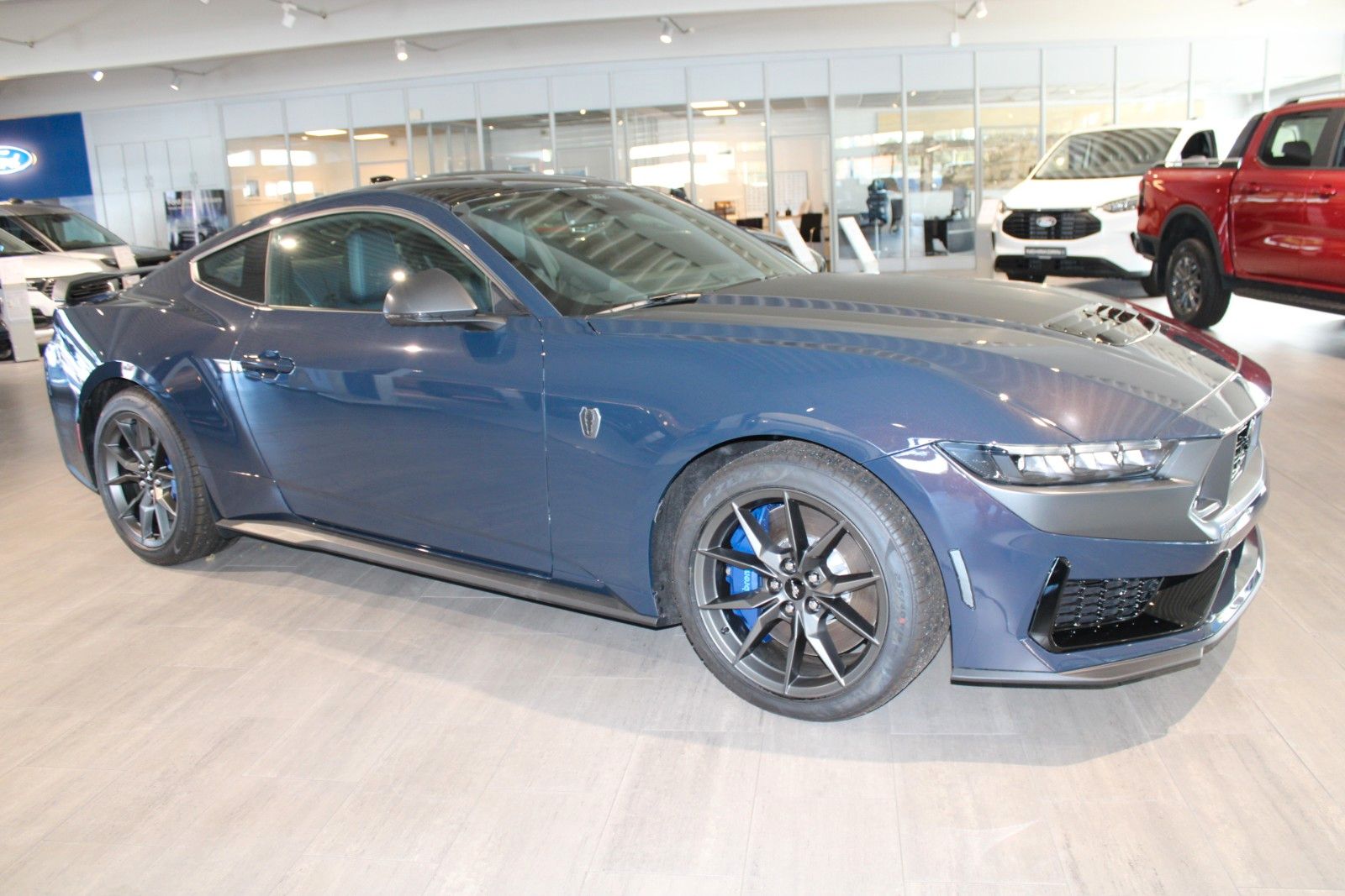 Fahrzeugabbildung Ford Mustang 5.0 Ti-VCT V8 Dark Horse AUTOMATIK