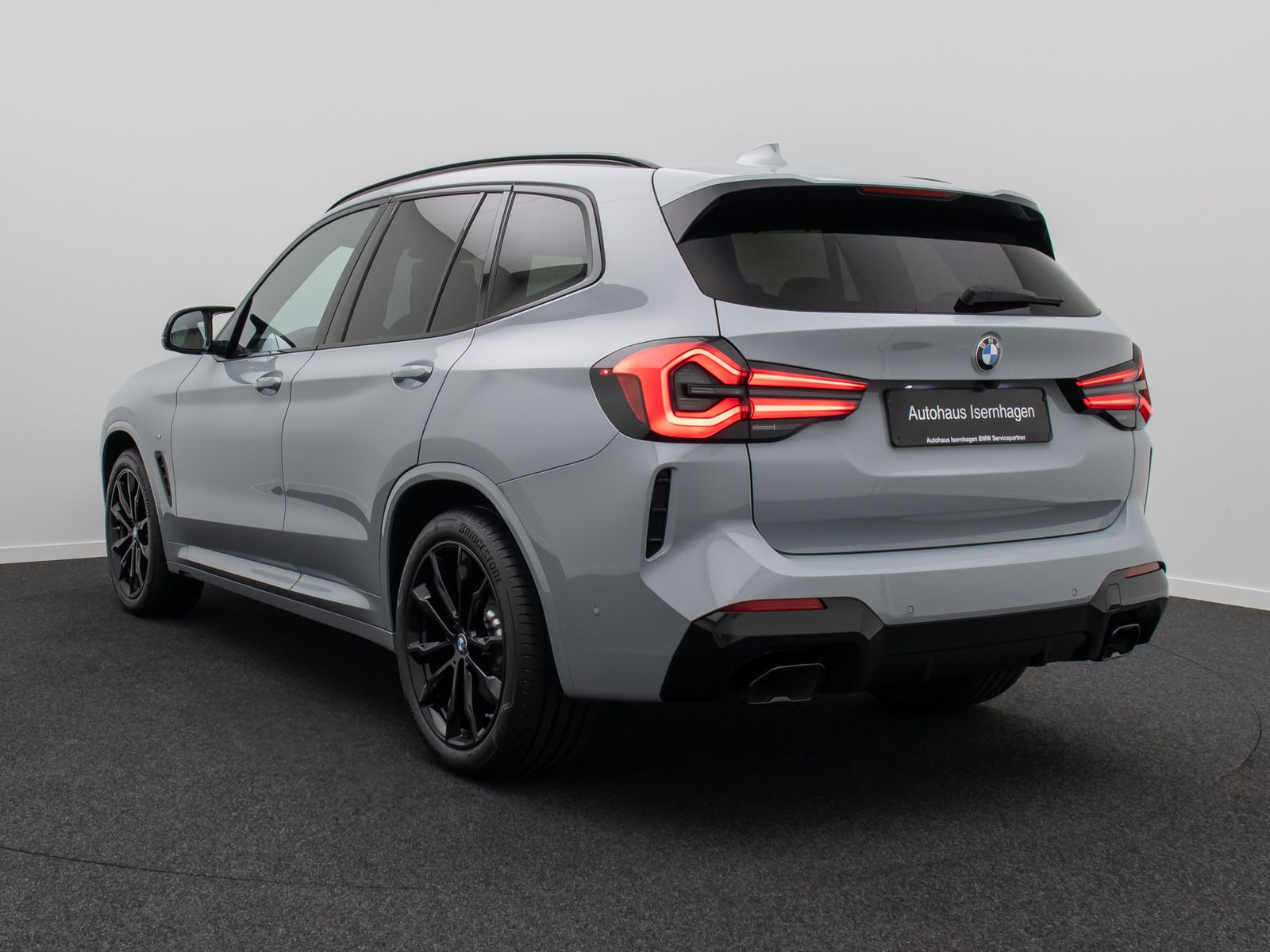 Fahrzeugabbildung BMW X3 M40i Laser DAB 360°H/K Panorama HUD Alarm 20"
