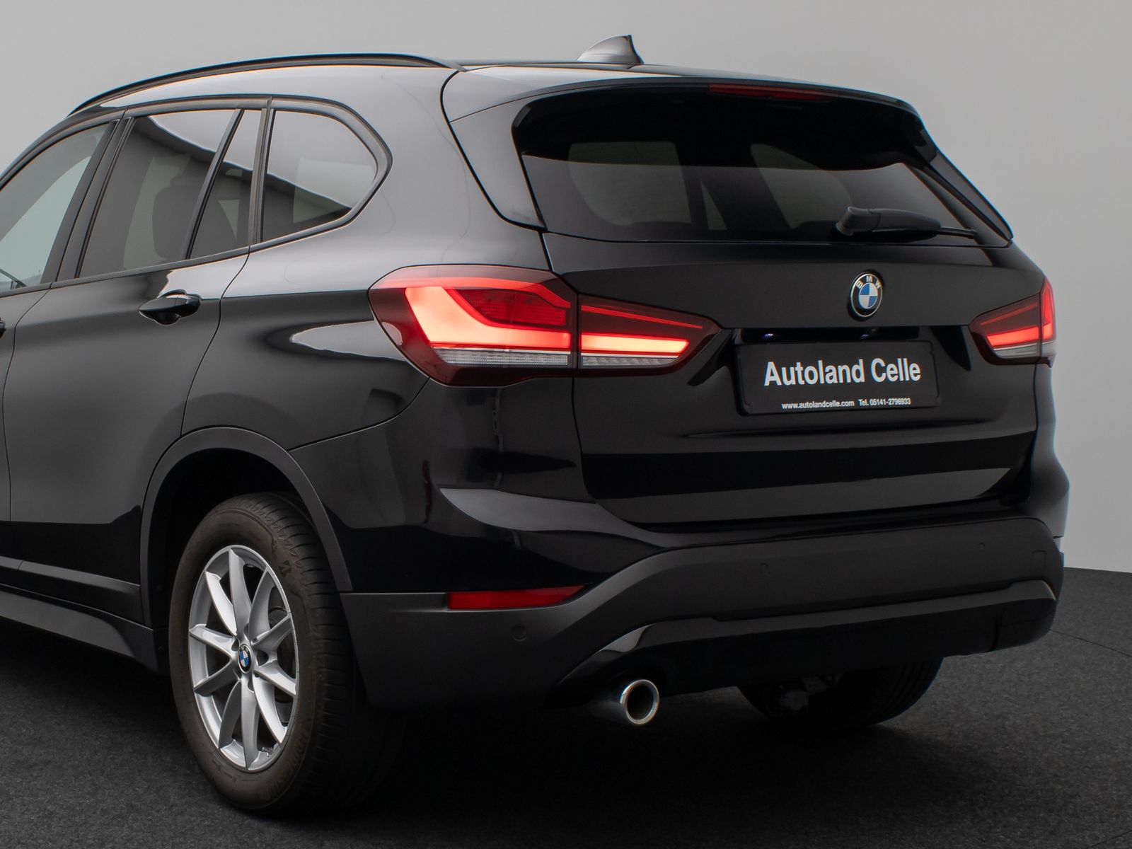Fahrzeugabbildung BMW X1 sD18i Kamera DAB HiFi Navi Komfort LED Sport