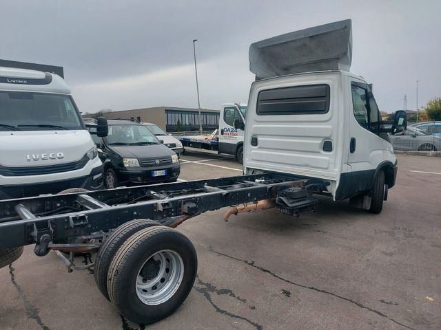 Otros Iveco Daily 35c14 SOLO TELAIO 4100 Patente B