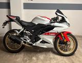 Yamaha YZF-R125 60th Anniversary MotoGP - YAMAHA R1 125
