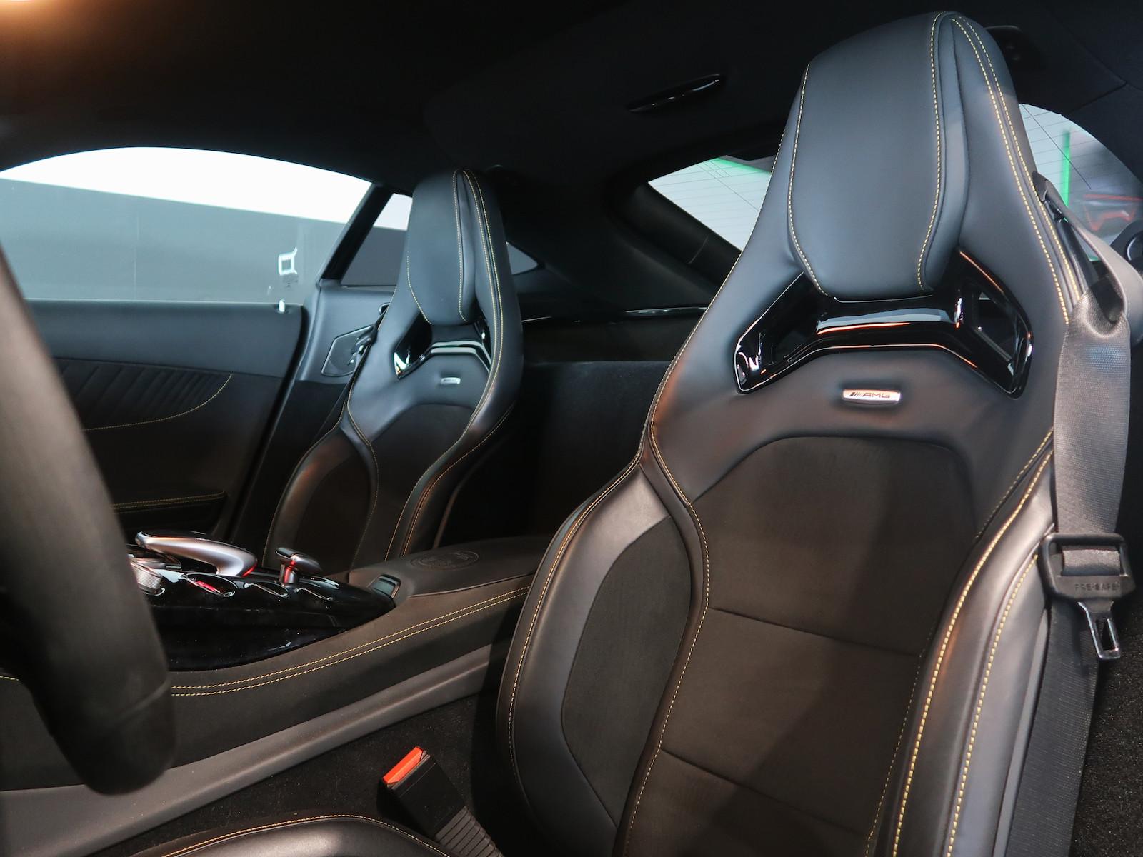 Mercedes-Benz AMG GT R *KERAMIK CARBON*MBGARANTIE 27*ALLRADLKG