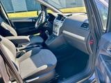 Opel Zafira 1.8 TÜV neu, Klima, Rückfahrkamera zusätz - Opel Zafira Gebrauchtwagen in Hannover