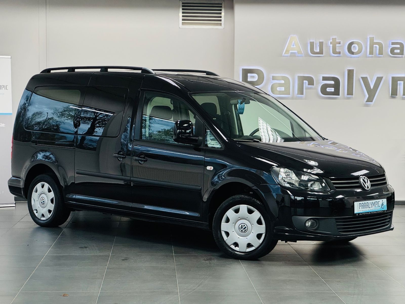 Caddy Maxi 1.6 TDI Behindertengerecht-Rampe