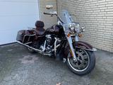 Harley-Davidson RoadKing - HARLEY-DAVIDSON TOURER