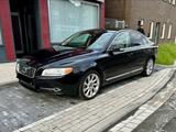 Volvo S80 2.4D Momentum Tüv 04/28 - Volvo S80 aus 2010