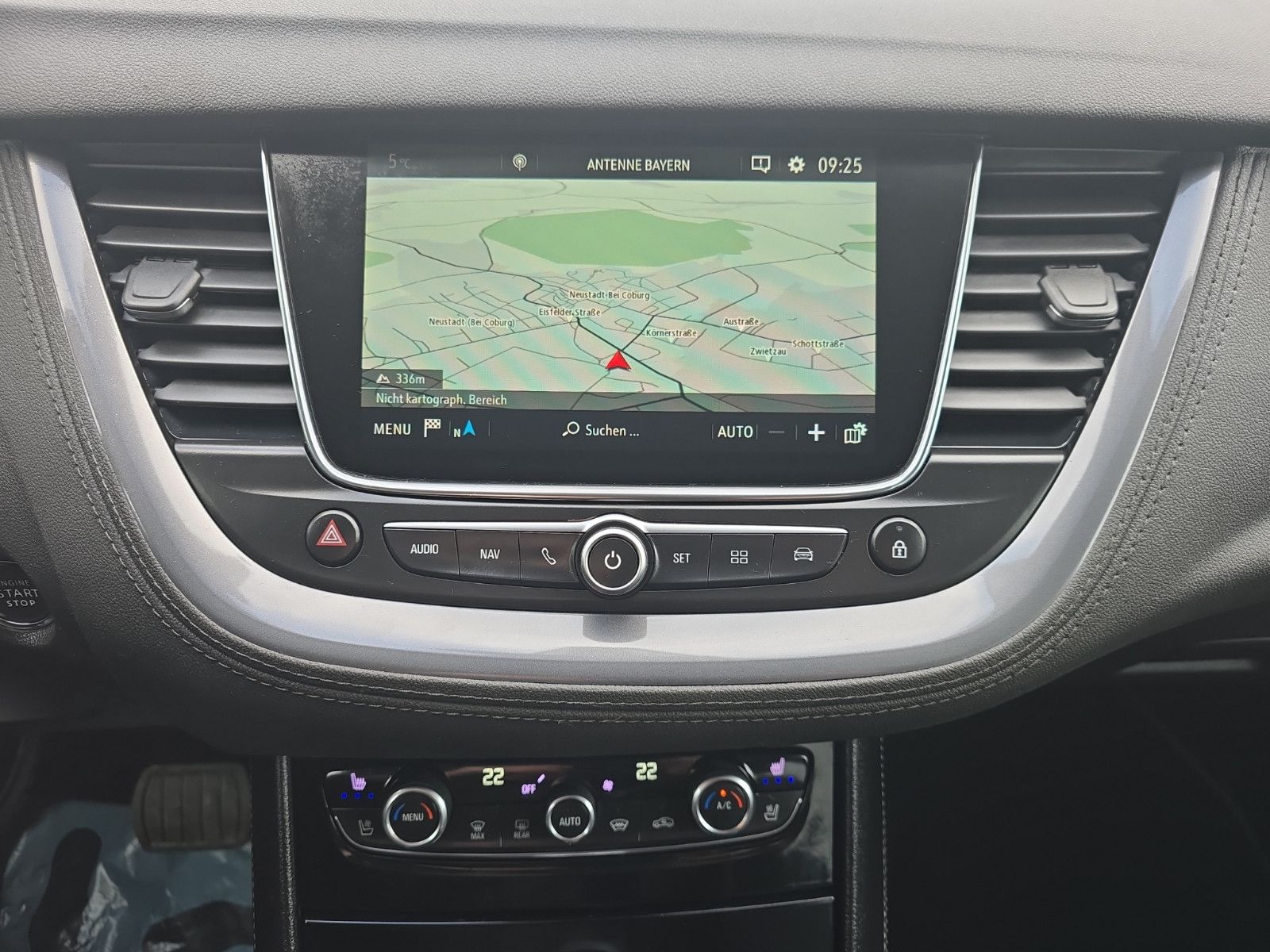Fahrzeugabbildung Opel Grandland (X)Ultimate LEDER NAVI DAB  AHK 360