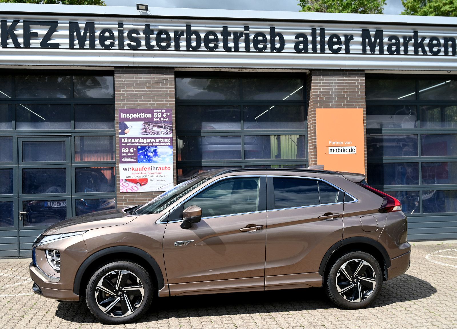 Mitsubishi Eclipse Cross Plus 2.4 Select Hybrid 4WD Navi 1H imagem 3