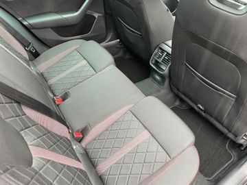 Fahrzeugabbildung SKODA Octavia Combi RS 2.0 TDI DSG Pano/ACC/AHK/LED