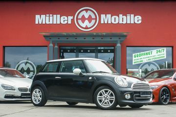Fahrzeugabbildung MINI Cooper 1.6 Automatik CHILI-PAKET PDC SIHZG 2HAND