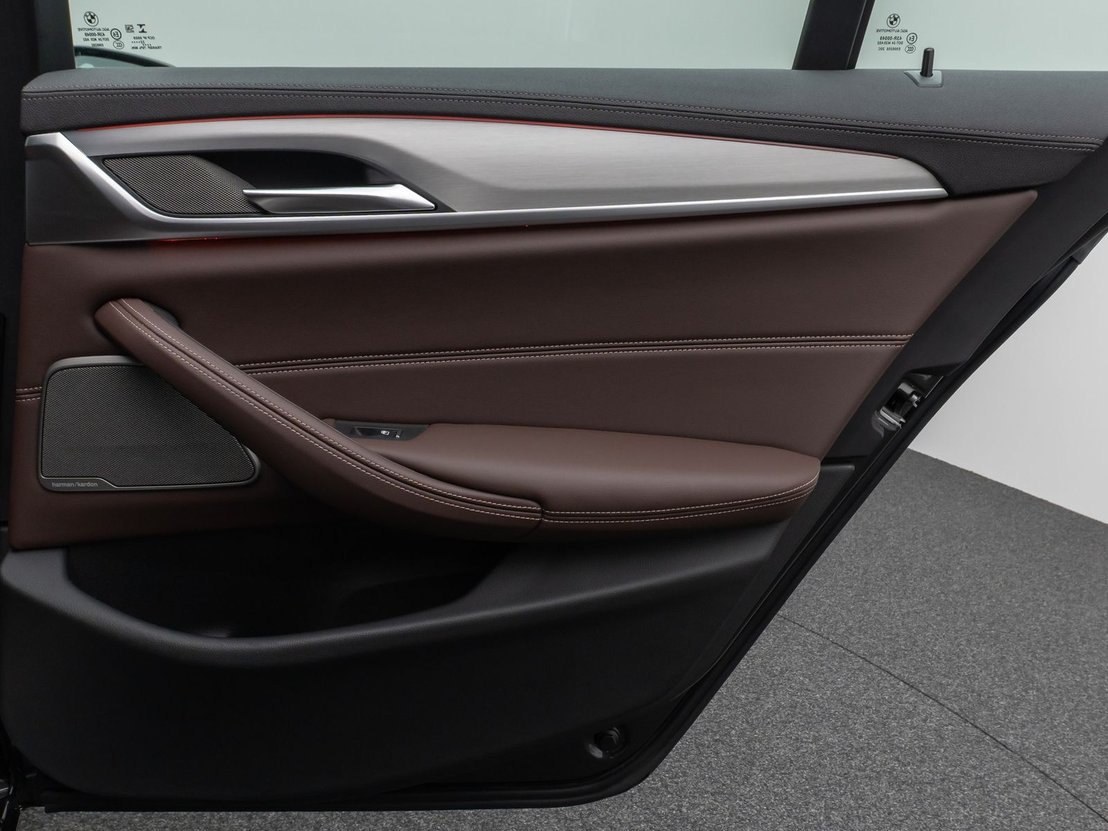 Fahrzeugabbildung BMW 530e LuxuryLine Kamera Laser HUD DAB H/K Komfort