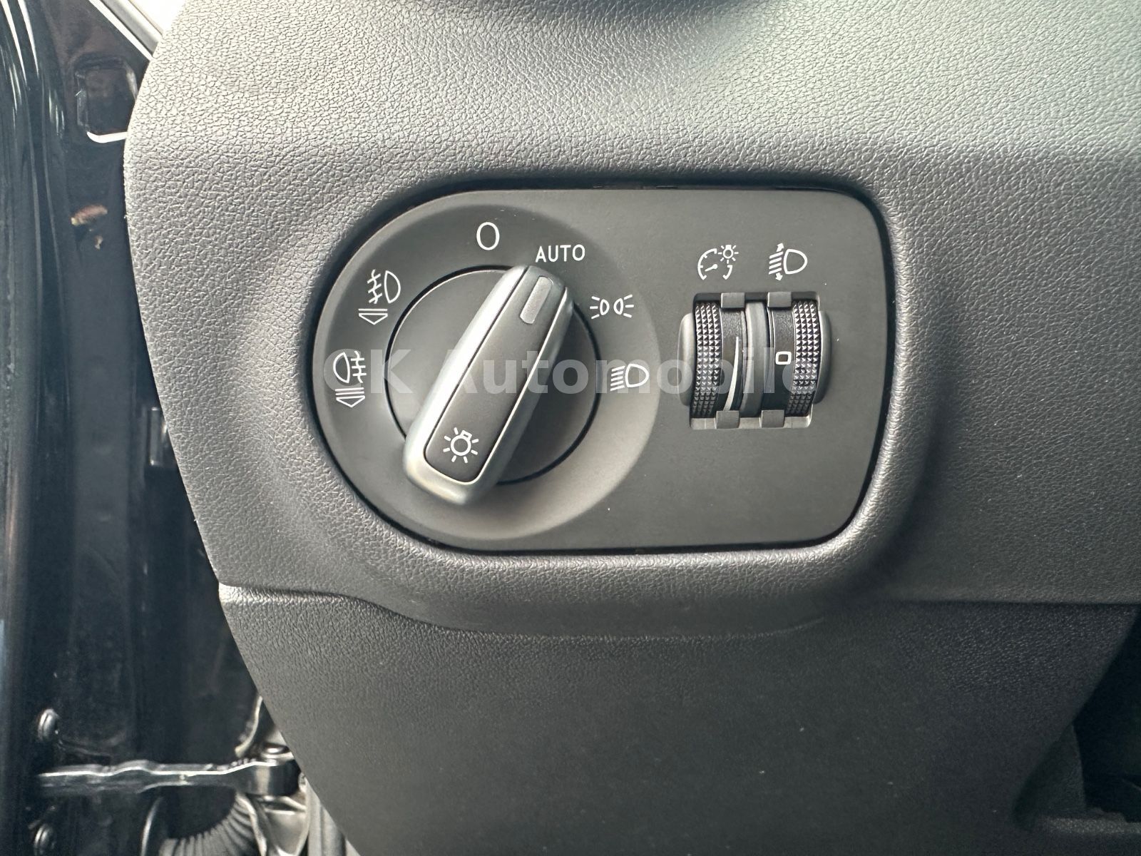 Fahrzeugabbildung Audi A1 Sportback Sport 1.6 TDi/Navi/Klima/SHZ/PDC