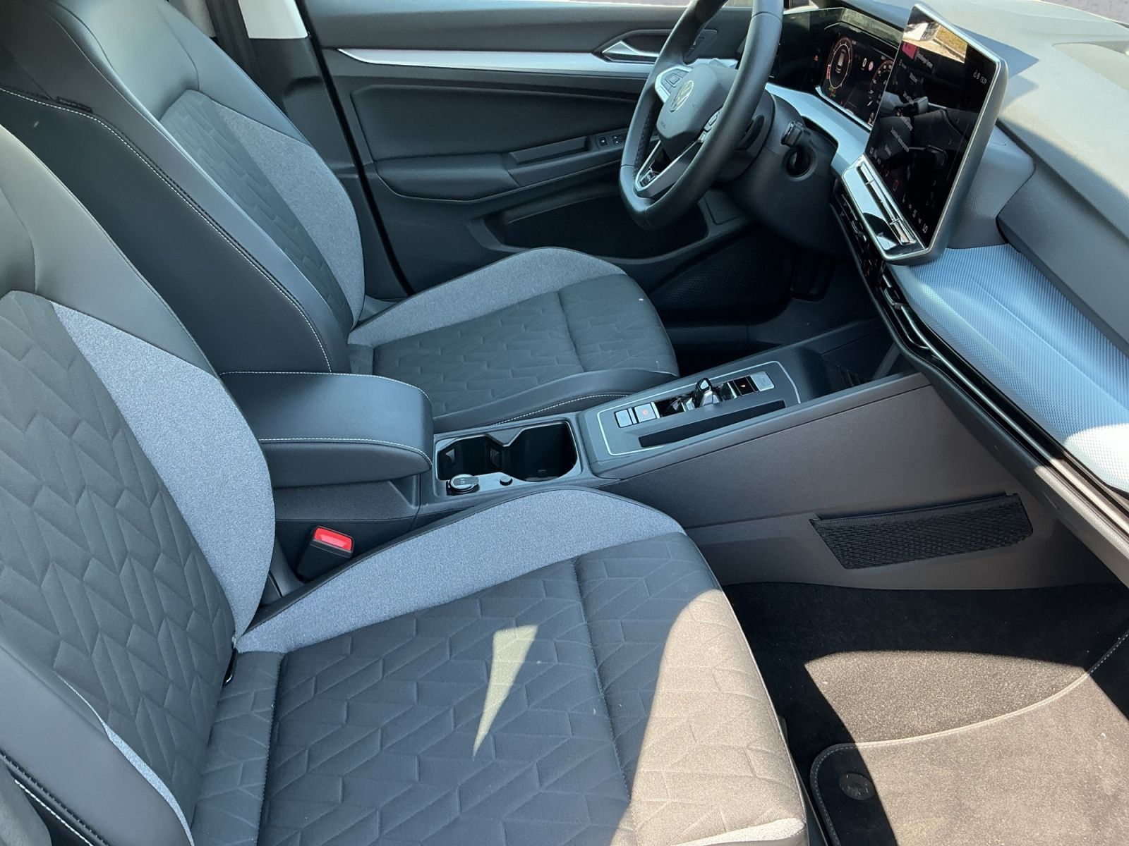 Volkswagen Golf - Bild 13