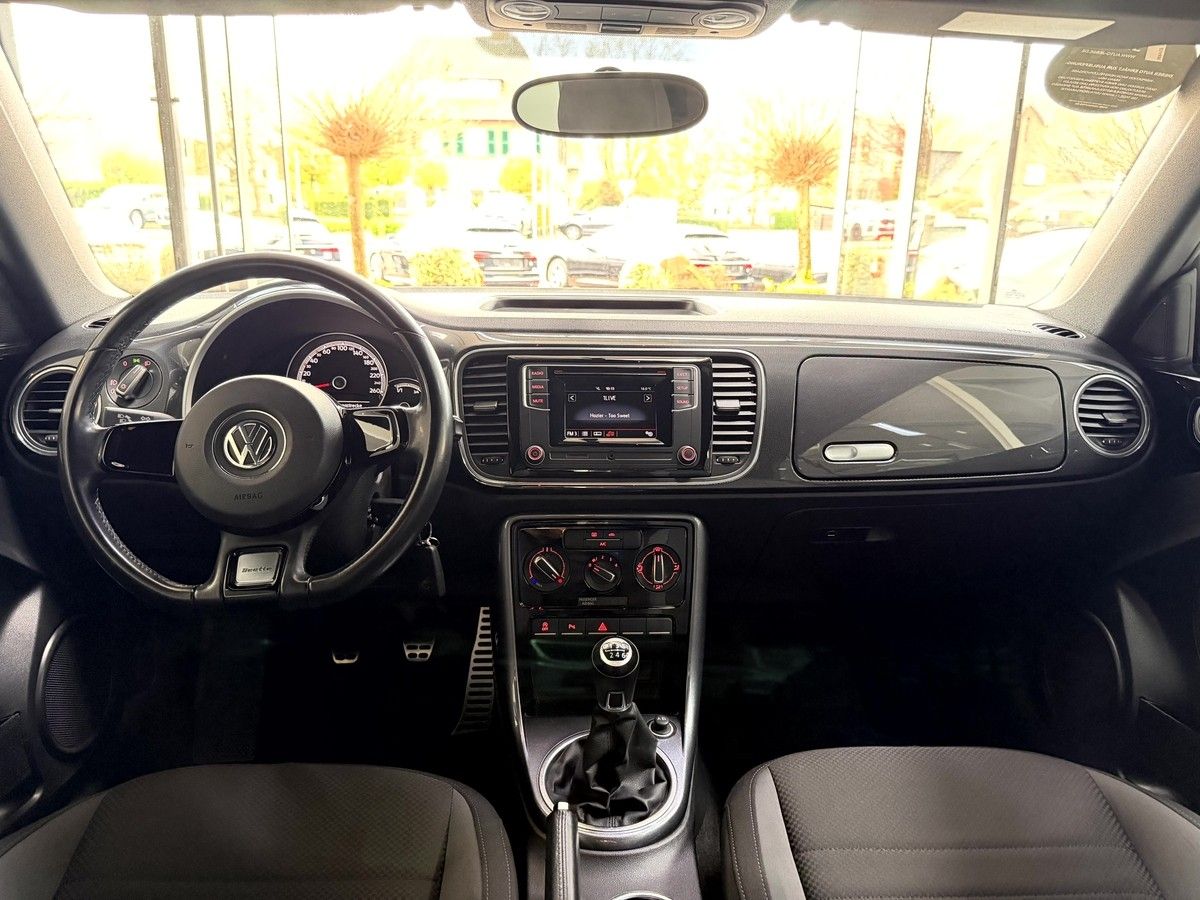 Volkswagen Beetle Cabriolet 1.4 TSI BMT R-Line PDC Klima  foto 15