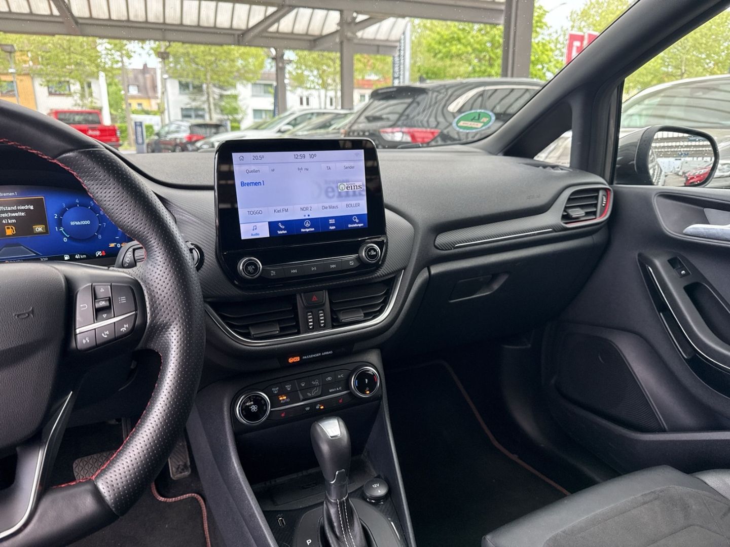 Fahrzeugabbildung Ford Fiesta ST-Line Vignale Automatik B&O Navi DAB Wi