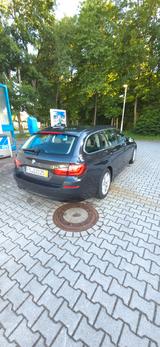 BMW 530d xDrive Touring - Scheckheft / AHK / 8-fach - BMW 530 aus 2011: Kombi