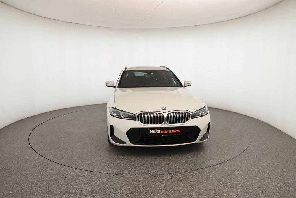 BMW 3 Series 2025