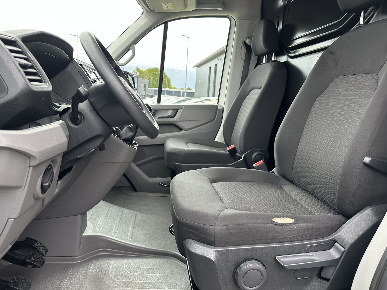 Fahrzeugabbildung MAN TGE 3.140 4X2F Kasten KAMERA+DAB+CARPLAY+1HD+GJR
