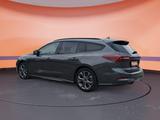 Ford Focus Turnier 1.0 ST-LINE AUT. *LED*HEAD-UP*NAVI - gebrauchte Ford Focus aus dem Jahr 2024