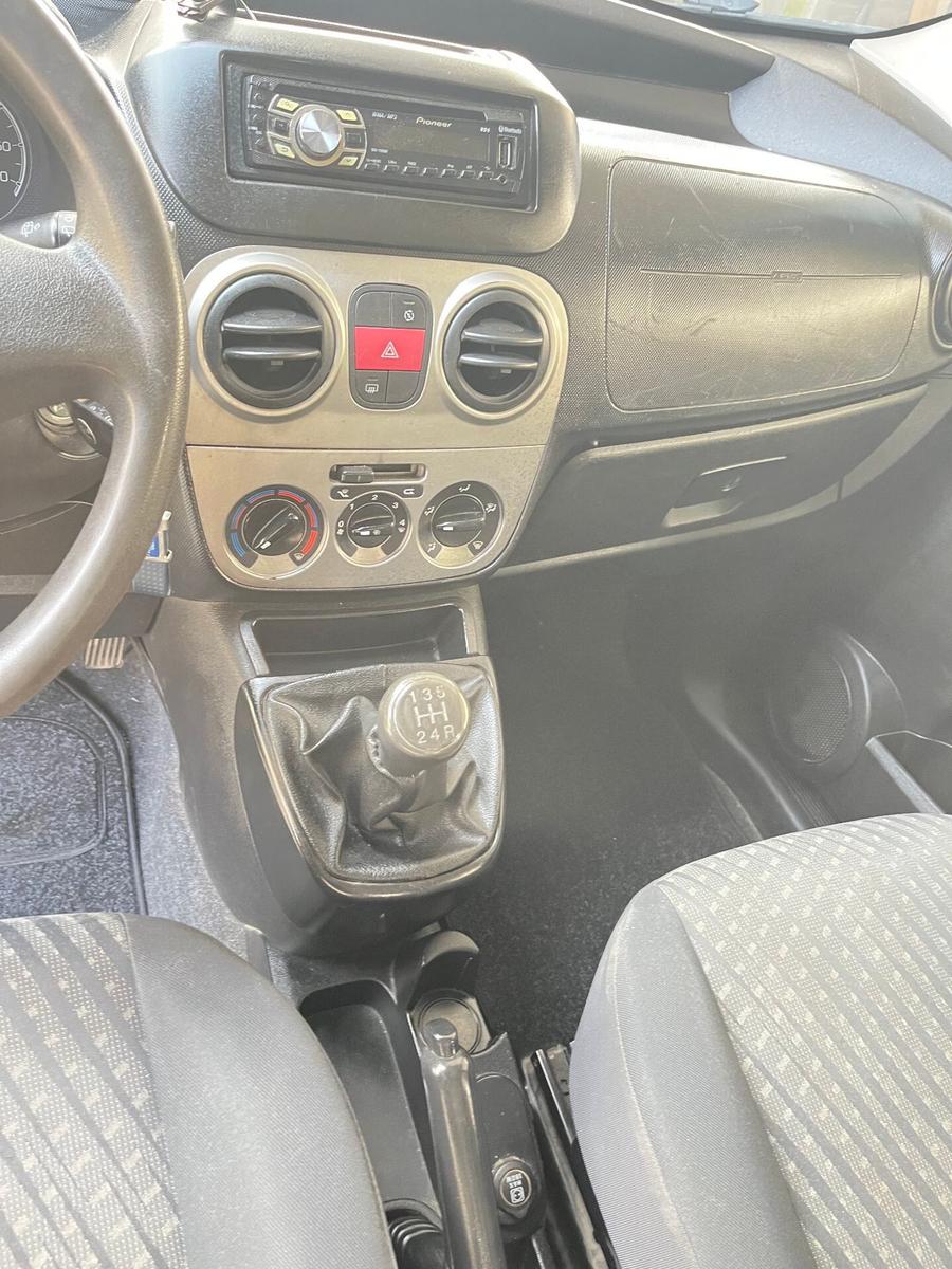 Peugeot Bipper 2011 — photo 7