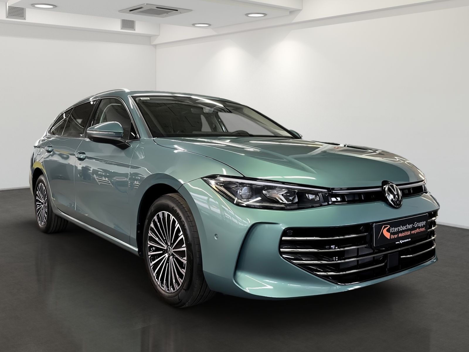 Volkswagen Passat Variant Elegance 1,5 eHybrid BusiPaket PA foto 4