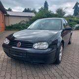 Volkswagen Ich verkaufe einen Volkswagen Golf 4. - Volkswagen Golf aus 2003: Kombi