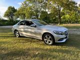 Mercedes-Benz MB W205 C180 sehr gepflegt - Mercedes-Benz C-Klasse W205