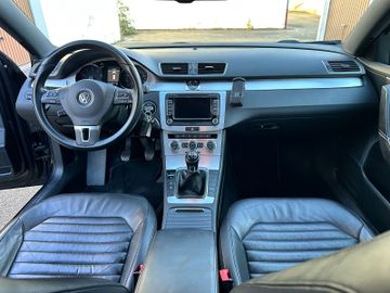 Volkswagen Passat Variant - 11
