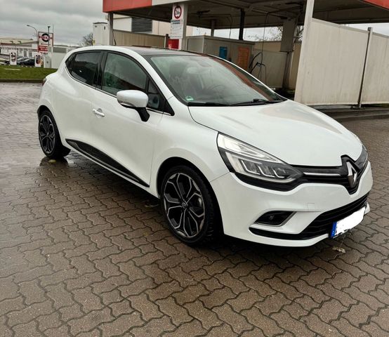 Renault Clio TCE 90 mit Bose/16.77TKM/PANR...