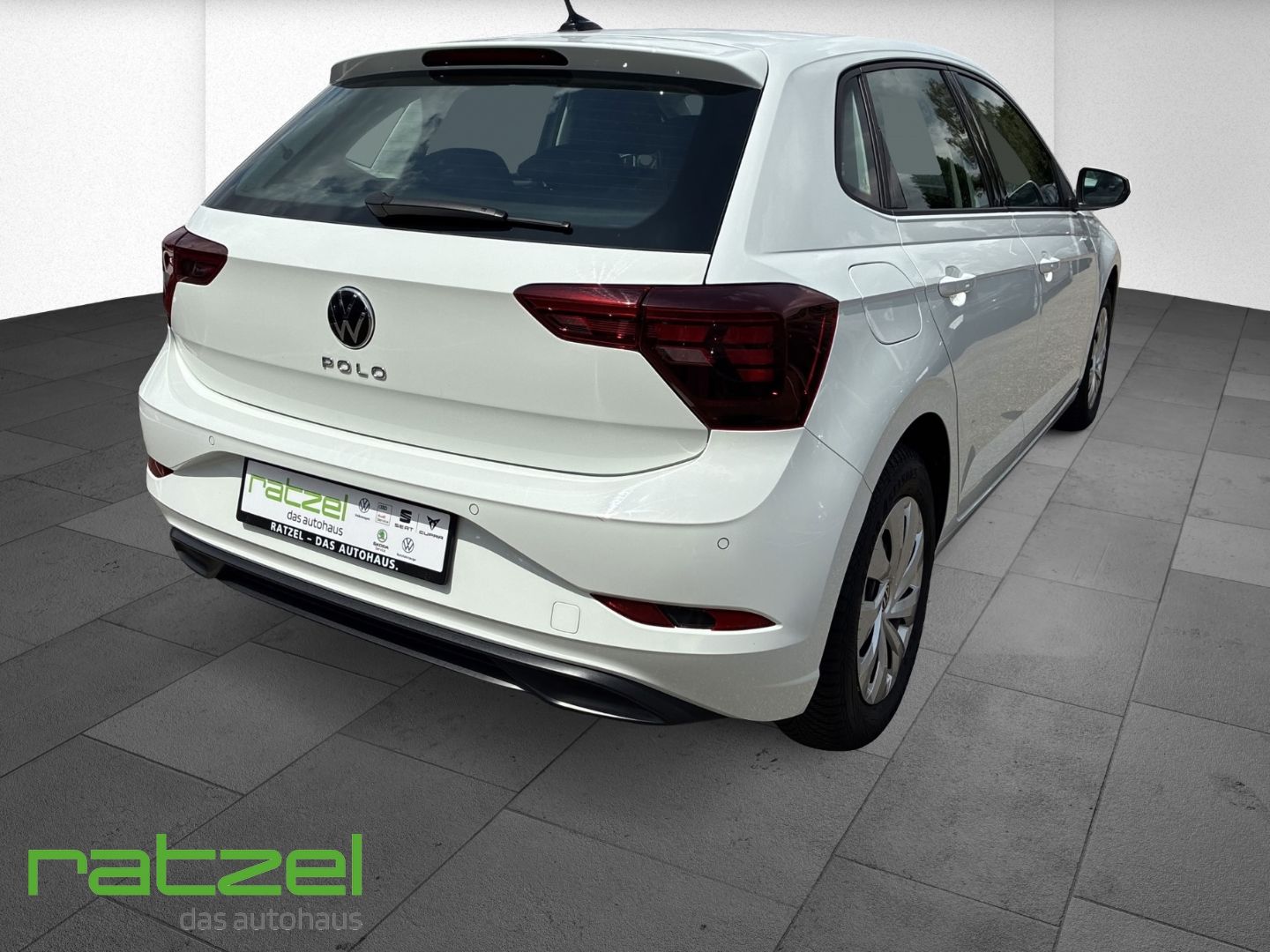 Fahrzeugabbildung Volkswagen Polo Life 1.0 Digitales Cockpit LED Musikstreami