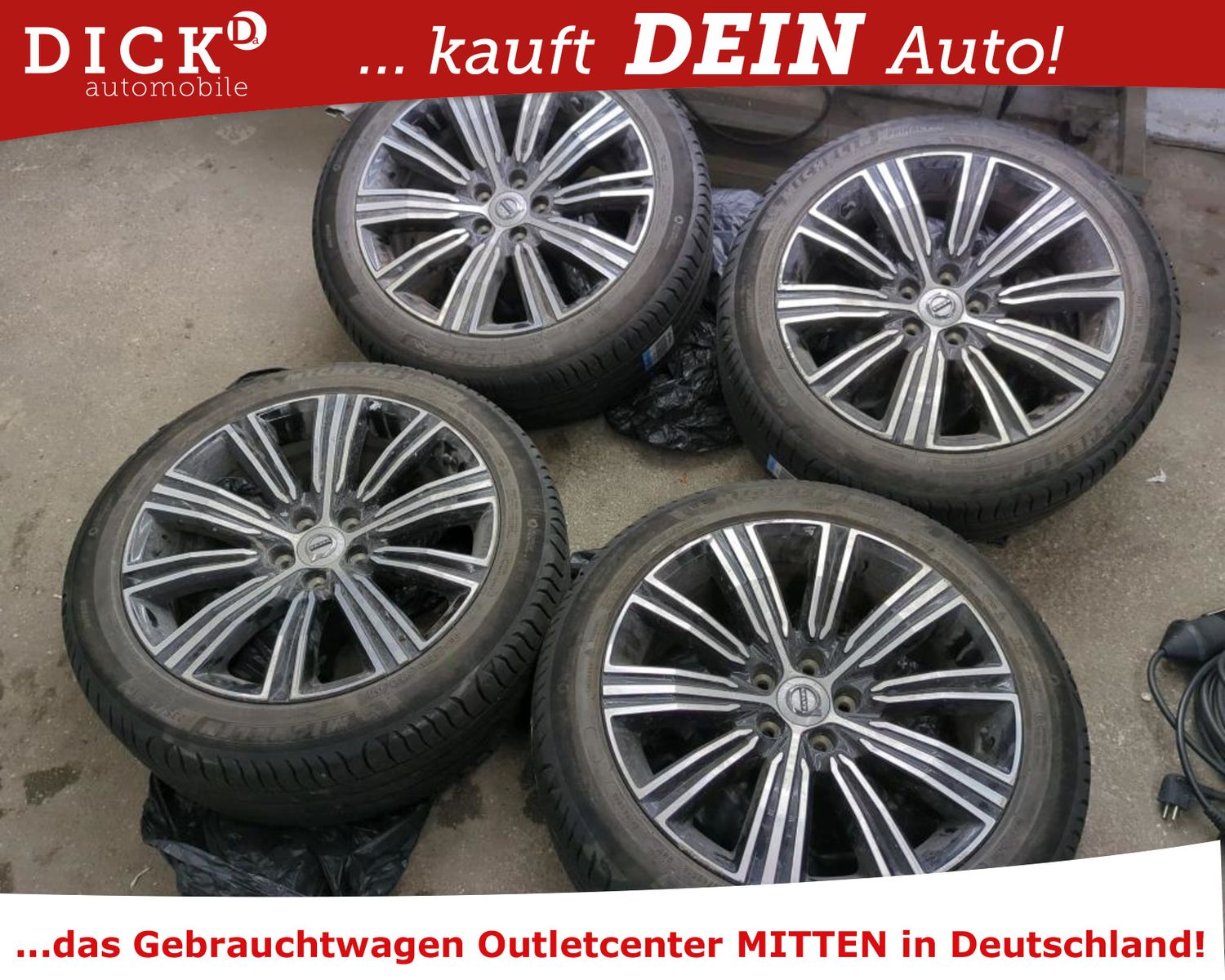 Fahrzeugabbildung Volvo V60 T6 Hyb AWD Core LED/SHZ/H&K/HUD/PANO/360°/8F