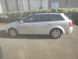 Audi audi a4  1,6 benziner  102 ps - Audi A4 aus 2004: Kombi