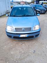 Fiat Punto Classic 1.3 MJT 16V 5 porte - Fiat Punto Classic mit Diesel-Antrieb