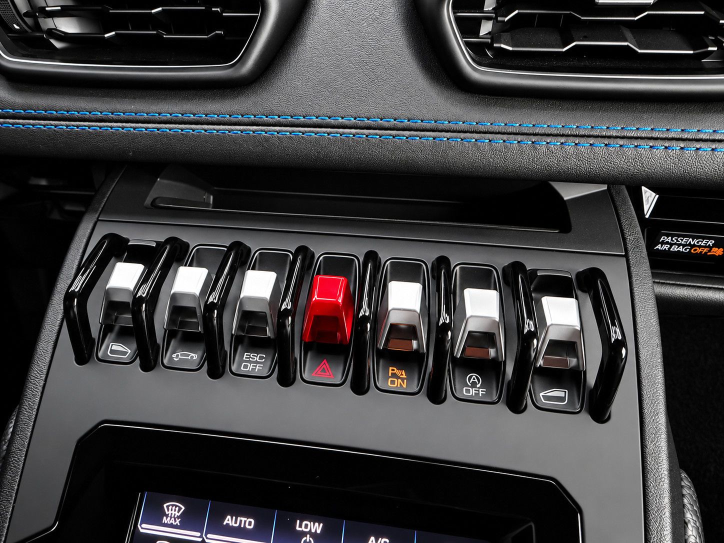 Fahrzeugabbildung Lamborghini Huracan Huracán EVO V10/LIFT/SENSONUM/KAMERA/ACC