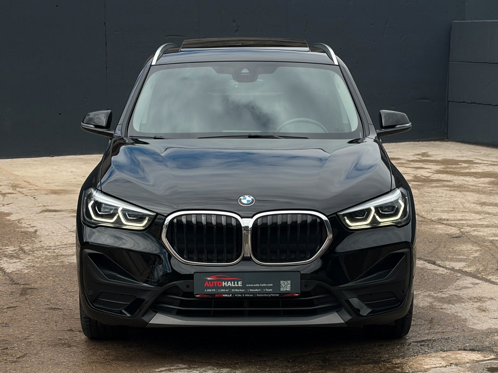 Fahrzeugabbildung BMW X1 sDrive 20d Temp. AHK PANO LED CAM KZG CarPlay