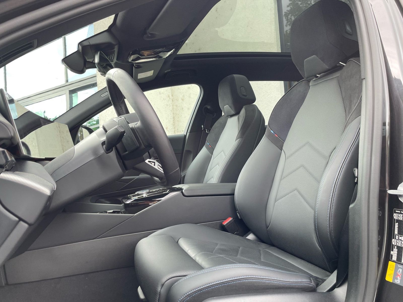 BMW i5 - Bild 8