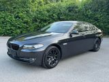 BMW 530d Kamera Head-Up ACC Soft Close Toter Winkel - BMW 530 aus 2010: 530d