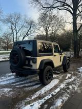 Jeep Wrangler Rubicon 3.8 V6 - Jeep: J8