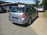 Opel Astra 1.6 Edition/Wenig KM!TÜV NEU/AHK* - Opel Astra aus 2009: Kombi