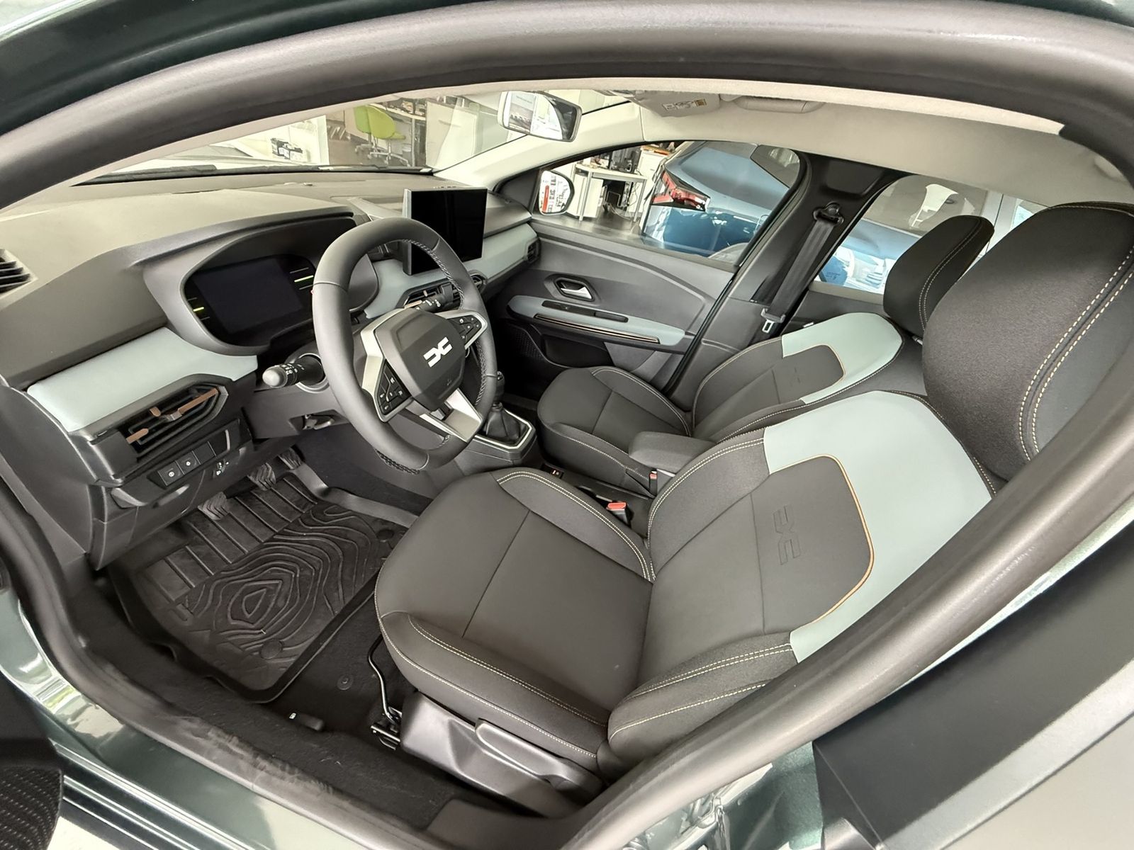 Dacia Sandero - Bild 5
